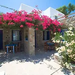 Daktilidis Village Aparthotel 3*