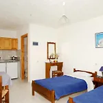 Daktilidis Village Aparthotel