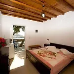 Daktilidis Village Aparthotel 3*